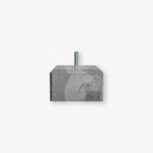 betonpoer facetrand laag | met draadeind m16 | 15x15 cm