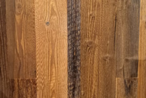 Wandbekleding Barnwood Brown per pak 0,8 m2 verschillende breedtes planken van 120cm lang