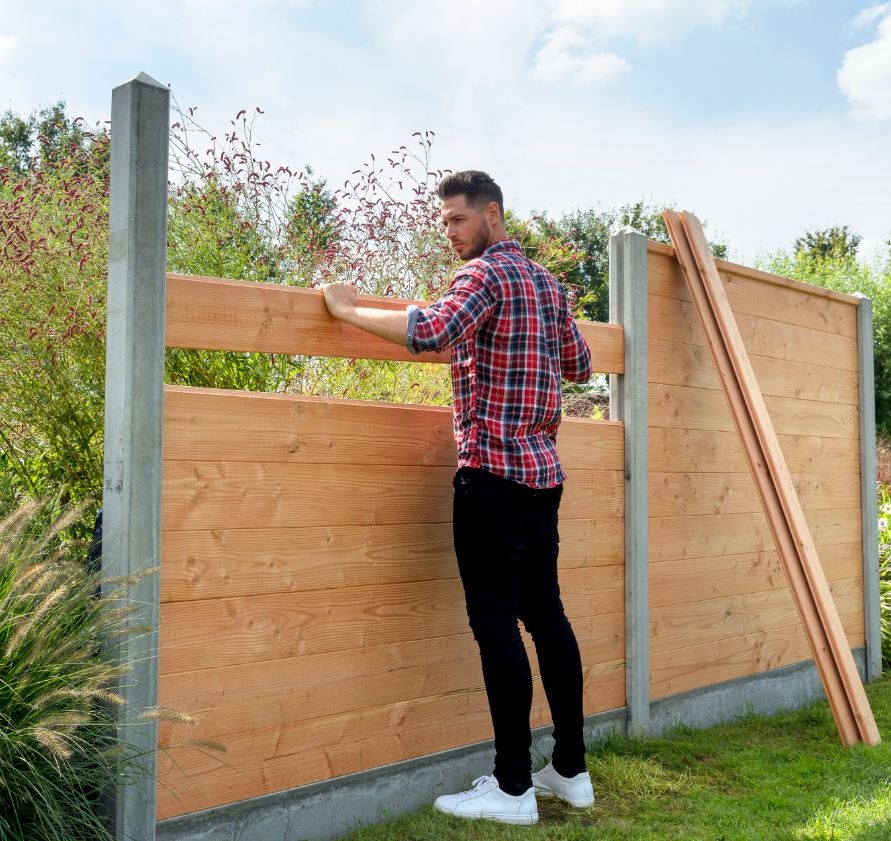 Samenwerken met delen Trekker Douglas Betowood scherm 28mm 185 x 224cm 10 planks onbehandeld inclusief  afdekkap | Bakker Bouwen & Wonen