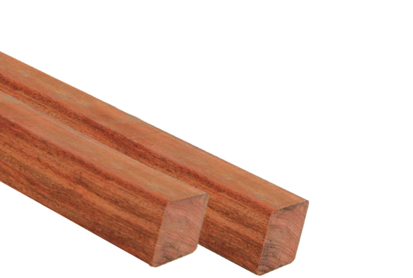 Hardhouten paal 65x65mm, hardhouten paal, hardhout, bakker bouwen en wonen, bakker de houthandel