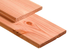 Douglas plank 28x195 mm 1 kant geschaafd en 1 kant fijnbezaagd