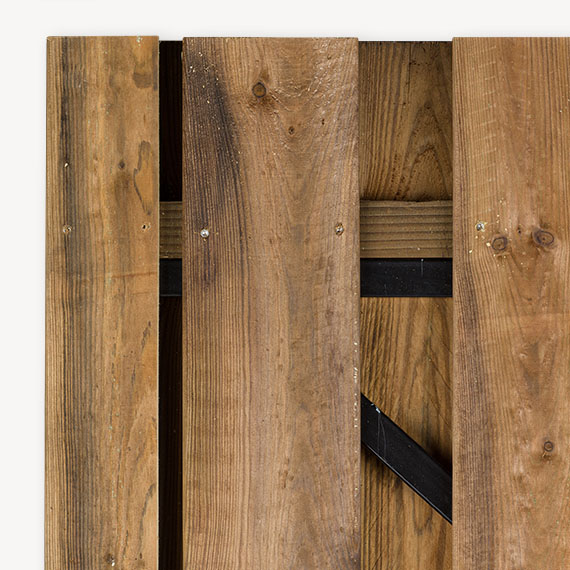 Tuindeur Solide - bruin grenen - gemiddelde doorkijk - zwart frame - Afbeelding 3